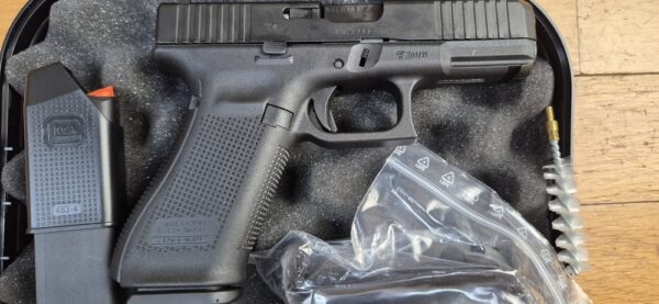 PRIX SPÉCIAL! New ! Glock 45 Gen5 FS "Crossover" - 2 chargeurs 17 coups - 9X19 - Compact, hybride et réussi ! - ARME NEUVE! – Image 7
