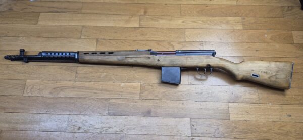 Emblématique fusil semi-automatique soviétique SVT-40 - Arsenal de Tula en 1944 - Mono-matricule (sans crayon électrique) - calibre d'origine 7,62x54r - TBE+ – Image 22