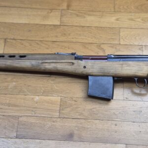 Emblématique fusil semi-automatique soviétique SVT-40 - Arsenal de Tula en 1944 - Mono-matricule (sans crayon électrique) - calibre d'origine 7,62x54r - TBE+