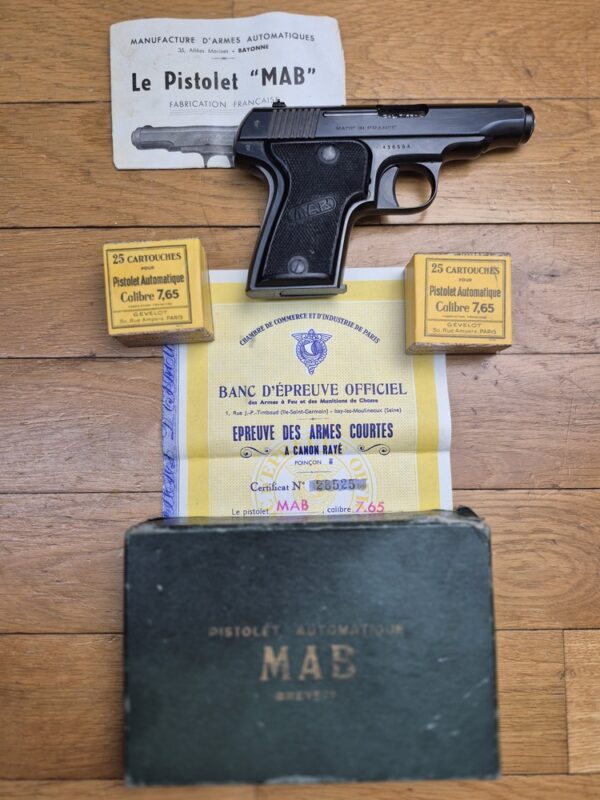 Splendide Pistolet "MAB C " - Calibre 7,65 Mm Browning - Manufacture d'Armes de Bayonne - Dans sa boite d'origine avec sa notice et son Certificat d’Épreuves- État neuf! -TBE+++ – Image 22