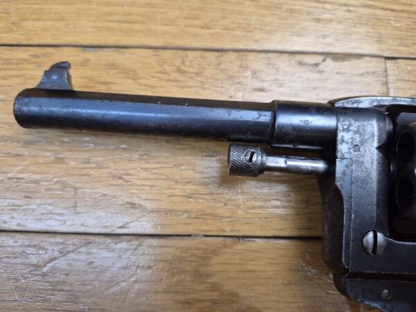 Revolver civil dit modèle 1892 d'ordonnance français – 8mm92 – Par Lamure et Gidrol – Qualité stéphanoise! – Rare catégorie D – A nettoyer mais BE / BE+ – Image 19