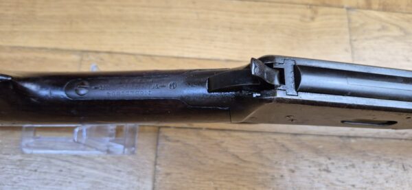 Belle et rare Winchester Model 1894 – Version rifle à canon octogonal (!) – Fabrication Winchester New Haven de ... 1896 ! – Une des toutes premières ! – Cal.38-55WCF PN! – POUDRE NOIRE – Beaux Bois – Canon superbe – Mécanisme intraitable – Très beaux marquages sur beau bronzage - Arme à nettoyer en excellent état ! – TBE + – Image 20