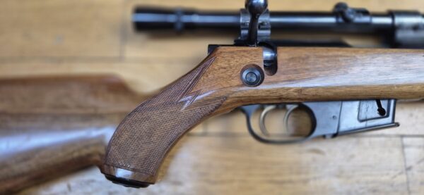 Superbe carabine de chasse et tir Walther KKJ - Cal 22 Hornet - Détente Stetcher - Chargeur 5 coups - Lunette Zielkar 4 à réticule N°1 - Haute précision - Arme de 1959 -  État excellent - TBE + – Image 5