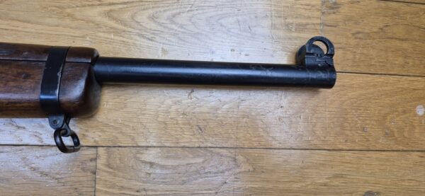 Beau Fusil Lee-Enfield N°8 MKI - Arme d'entrainement réglementaire britannique - Cal .22LR - Fabrication Fazakerley de 1952 - Bel exemplaire militaire "civilisé" - Dioptre militaire de qualité - Très beau canon et bonne mécanique - beau bois - TBE – Image 7
