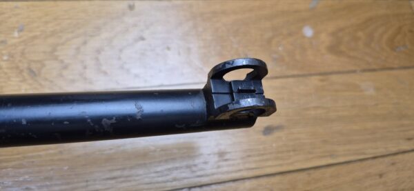 Beau Fusil Lee-Enfield N°8 MKI - Arme d'entrainement réglementaire britannique - Cal .22LR - Fabrication Fazakerley de 1952 - Bel exemplaire militaire "civilisé" - Dioptre militaire de qualité - Très beau canon et bonne mécanique - beau bois - TBE – Image 21