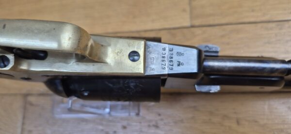 Énorme Révolver Colt Walker - Cal .44 PN - Fabrication Army San Marco de 1989 - Bronzage et jaspage superbes et présents à 100% - Excellente mécanique - Énorme canon 9 pouces avec rayures bien nettes - Très peu tiré - TBE- – Image 9
