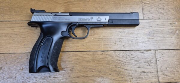 Très bon pistolet de tir Hammerli - Modèle X-ESSE Sport - Cal. 22LR - Qualité suisse mais Made in Germany !- Excellent outil d'entrainement - Avec sa mallette d'origine et marqueur de chambre - A nettoyer - TBE – Image 2