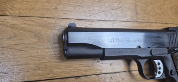Très beau Pistolet Tanfoglio - Modèle 1911 Witness Custom - Cal.45 ACP - Tout acier - Plaquettes impeccables - Excellente mécanique et esthétique - Canon superbe - Deux chargeurs et mallette d'origine - Un des meilleurs rapports qualité / Prix du marché - TBE+ – Image 5