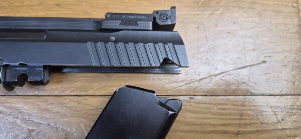 Conversion pour Pistolet Tanfoglio - Modèle 1911 Witness Custom - Cal .22LR -  Ensemble complet canon + Culasse + Chargeur - Marque STI - 100% acier - TBE++ – Image 3