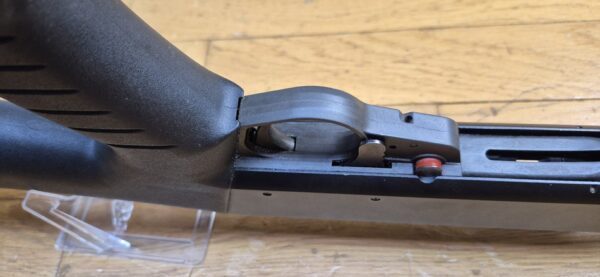 Très Beau Fusil à Pompe Franchi - Mod. SAS 12 - Calibre 12/76 - Canon lisse miroir - 8 coups (7+1) - Plus rare et plus robuste que le SPAS 12 - Qualité Franchi de partout - TBE+ – Image 8