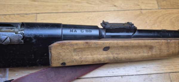 Peu courant Mousqueton Lebel 1886-93 R35 - Cal. 8x51 Lebel - Canon de Châtellerault en 1939 - Arme en excellent état - Très bonne mécanique - Canon miroir - Catégorie D - TBE+ – Image 5