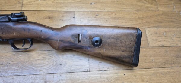 Belle carabine K98 - Période III° Reich - Code BYF 43 - Fabrication Mauser Oberndorf de 1943 - Mono-matricule - Superbe état mécanique - Crosse réparée - Beau canon - Très belle rayures - Belle arme 100% période - TBE – Image 26
