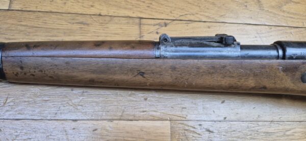 Belle carabine K98 - Période III° Reich - Code BYF 43 - Fabrication Mauser Oberndorf de 1943 - Mono-matricule - Superbe état mécanique - Crosse réparée - Beau canon - Très belle rayures - Belle arme 100% période - TBE – Image 31