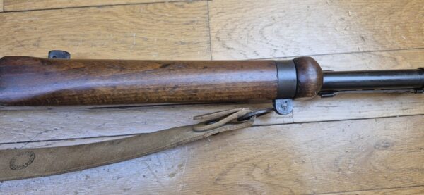 Beau et très peu courant Fusil semi-automatique MAS 49-56 - Calibre d’origine 7,5 x 54 MAS - Arme mythique -  Très bon fonctionnement mécanique - Beau canon à rayures bien nettes -  Bel état esthétique - deux chargeurs 10 coups- Dispositif de tir de nuit et de tir à blanc (rare)- Bretelle - Arme rare et en TBE+ – Image 15