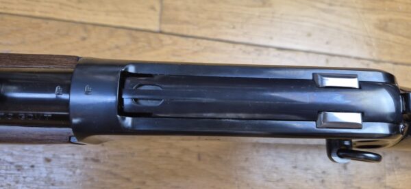 Superbe et Rare carabine à levier sous garde Browning Modèle1886 - La meilleure de TOUTES les fabrications modernes de la 1886 "Winchester" - Cal 45-70Gvt - Rare fabrication du centenaire en Grade I rifles par Miroku - Boite d'origine et manuel - 7.000 exemplaires seulement - Arme d'exception - État absolu de neuf ! - TBE+++ – Image 14