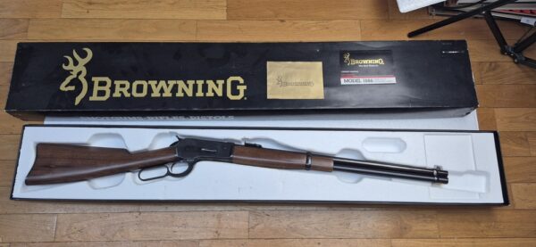 Superbe et Rare carabine à levier sous garde Browning Modèle1886 - La meilleure de TOUTES les fabrications modernes de la 1886 "Winchester" - Cal 45-70Gvt - Rare fabrication du centenaire en Grade I rifles par Miroku - Boite d'origine et manuel - 7.000 exemplaires seulement - Arme d'exception - État absolu de neuf ! - TBE+++ – Image 40
