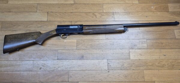 Iconique Fusil semi automatique Browning Auto 5 - Cal 12/70 - 2+1 Catégorie C - Arme de 1972 en excellent état -  Splendide canon - Mécanisme intraitable - Belles finitions - Très peu servi -  TBE ++ – Image 2