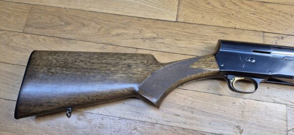 Iconique Fusil semi automatique Browning Auto 5 - Cal 12/70 - 2+1 Catégorie C - Arme de 1972 en excellent état -  Splendide canon - Mécanisme intraitable - Belles finitions - Très peu servi -  TBE ++ – Image 3