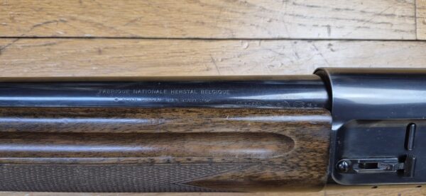 Iconique Fusil semi automatique Browning Auto 5 - Cal 12/70 - 2+1 Catégorie C - Arme de 1972 en excellent état -  Splendide canon - Mécanisme intraitable - Belles finitions - Très peu servi -  TBE ++ – Image 31