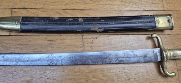 Splendide et peu courant glaive d'artillerie prussien dit Seitengewehr 1864 - Arme des guerres de 1870/71 et 1914-1918 - Fabrication Weyersberg à Solingen - Arme prussienne de 1889 - 51° d'artillerie de Strasbourg ! -  Rare mono-matricule arme et fourreau  - TBE/TBE+ – Image 11