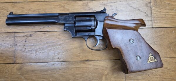 Rare revolver soviétique TOZ-36 - Arme de compétition simple action en Système Nagant - Cal. 7,62x38 Nagant - Tula - 6 Coups (et pas 7!) - Poignée compétition - Arme très rare en TBE. – Image 2