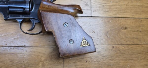 Rare revolver soviétique TOZ-36 - Arme de compétition simple action en Système Nagant - Cal. 7,62x38 Nagant - Tula - 6 Coups (et pas 7!) - Poignée compétition - Arme très rare en TBE. – Image 3