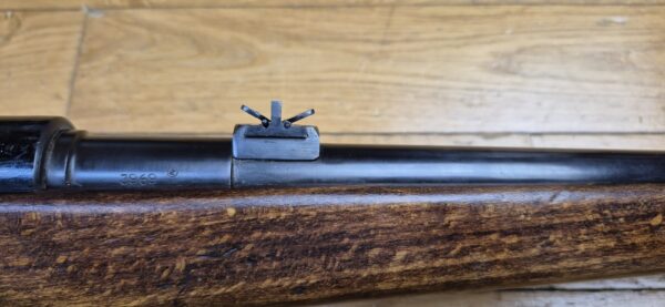 Peu courante carabine des Douanes "ZollKarabiner" Heym 1952 - Arme rare de la période avant la re-crétion de la Bundeswher en 1955 - Cal. 8x57 IS -  Fabrication ultra qualitative de Heim -  Mécanique et ajustements parfaits - Canon superbe - Mono-matricule - Dernière représentante du système 98 en Allemagne - Rare arme réglementaire en TBE++ – Image 6