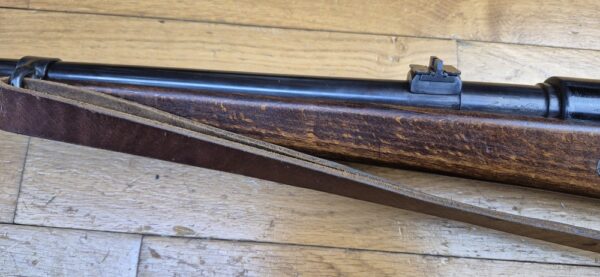 Peu courante carabine des Douanes "ZollKarabiner" Heym 1952 - Arme rare de la période avant la re-crétion de la Bundeswher en 1955 - Cal. 8x57 IS -  Fabrication ultra qualitative de Heim -  Mécanique et ajustements parfaits - Canon superbe - Mono-matricule - Dernière représentante du système 98 en Allemagne - Rare arme réglementaire en TBE++ – Image 26
