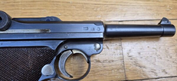 Très beau Pistolet Luger P08 - Fabrication "S/42" par Mauser - Très rare exemplaire en "G" pour 1935 - Carcasse type 1908-1918 non encore renforcée post 1936 - Un des 54.070 produits en 1935 - Arme rare - TBE+ – Image 26