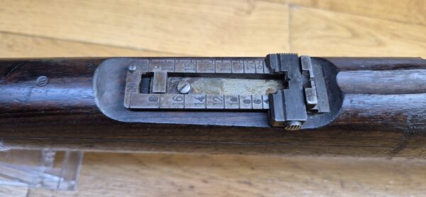 Peu courant Fusil Mauser Espagnol M1893 - Calibre d'origine 7x57 Mauser (rare) - Configuration règlementaire - Oviedo 1928 - Très bon état mécanique et bon canon -  Bronzage d'origine à 95% - Une arme surprenamment moderne - TBE – Image 18