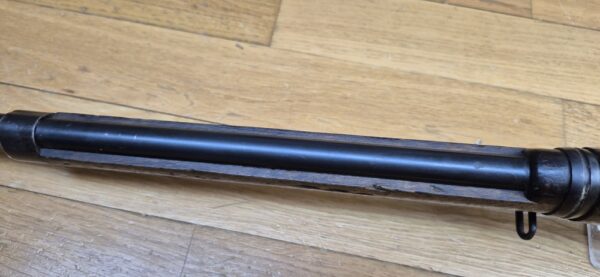 Peu courant Fusil Mauser Espagnol M1893 - Calibre d'origine 7x57 Mauser (rare) - Configuration règlementaire - Oviedo 1928 - Très bon état mécanique et bon canon -  Bronzage d'origine à 95% - Une arme surprenamment moderne - TBE – Image 21
