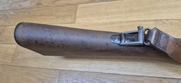 Magnifique fusil G98 - Gewehr 1898 - Arsenal Spandau en 1900 - Calibre d'origine 8x57 IS - Intégralement Mono matricule sauf la baguette conforme - Bretelle cuir marron d'origine -  Attribution prestigieuse au 1er Grenadier Kronprinz "1. R. 4. 150."- TBE+ – Image 11