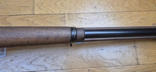 Magnifique fusil G98 - Gewehr 1898 - Arsenal Spandau en 1900 - Calibre d'origine 8x57 IS - Intégralement Mono matricule sauf la baguette conforme - Bretelle cuir marron d'origine -  Attribution prestigieuse au 1er Grenadier Kronprinz "1. R. 4. 150."- TBE+ – Image 22