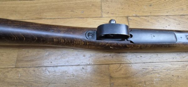 Très beau fusil de compétition Mauser suédois M96 - Fabrication Carl Gustav de 1919 - Cal. d'origine 6.5x55 Suédois -  Magasin limité à un coup (réversible - 5 coups) - Famille Mauser 1893 - Hausse de précision - Mécanique suédoise - Bronzage 97% - Canon superbe - Arme de concours - Catégorie D - TBE+ – Image 12