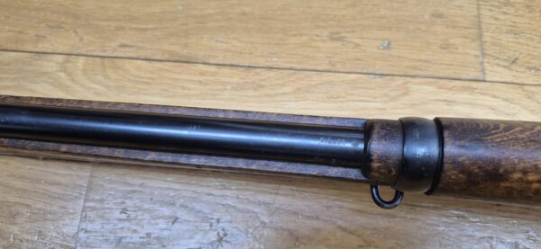 Très beau fusil de compétition Mauser suédois M96 - Fabrication Carl Gustav de 1919 - Cal. d'origine 6.5x55 Suédois -  Magasin limité à un coup (réversible - 5 coups) - Famille Mauser 1893 - Hausse de précision - Mécanique suédoise - Bronzage 97% - Canon superbe - Arme de concours - Catégorie D - TBE+ – Image 27