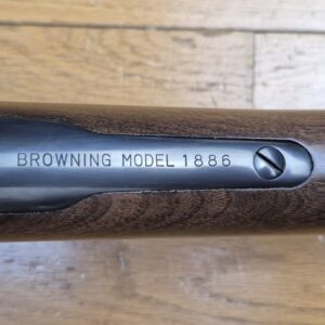 Superbe et Rare carabine à levier sous garde Browning Modèle1886 - La meilleure de TOUTES les fabrications modernes de la 1886 "Winchester" - Cal 45-70Gvt - Rare fabrication du centenaire en Grade I rifles par Miroku - Boite d'origine et manuel - 7.000 exemplaires seulement - Arme d'exception - État absolu de neuf ! - TBE+++