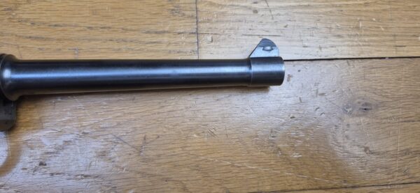 Exceptionnel Pistolet Luger P04 de Marine - Empire allemand 1ière Guerre mondiale - Arme de la 5° livraison de 8.000 armes en 1916-1917 - Cal. 9x19 - Arme en état d'exception mono-matricule jusqu'au chargeur inclus - Un des 34.000 P04 en tout - Excellent état mécanique - État esthétique superbe - Tout dernier modèle de la DMW en 1917 - Pièce très rare et summum de collection - TBE+++ – Image 29