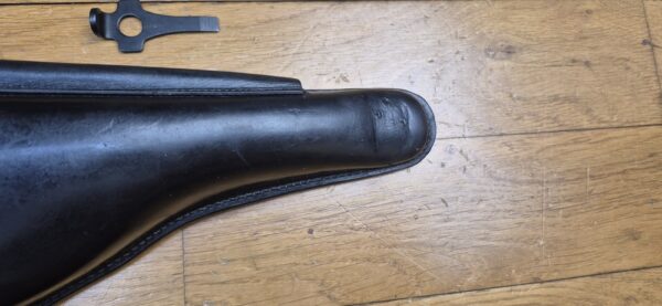 Très bel étui pour Pistolet Luger P04 de Marine - Fabrication LOH Söhne à Berlin - Premier Modèle précoce - Outils clé DMW et baguette de marine - Cuir de qualité bien souple en excellent état sur toutes ses coutures - Avec sa très rare sangle de transport !- TBE++ – Image 8