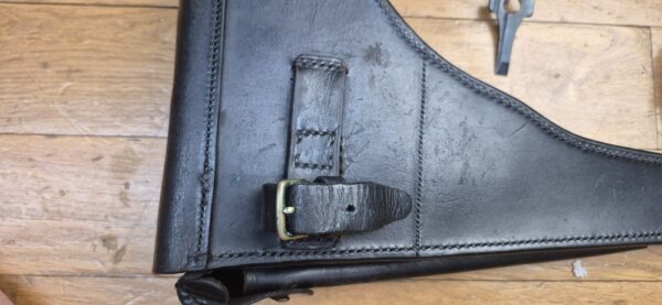 Très bel étui pour Pistolet Luger P04 de Marine - Fabrication LOH Söhne à Berlin - Premier Modèle précoce - Outils clé DMW et baguette de marine - Cuir de qualité bien souple en excellent état sur toutes ses coutures - Avec sa très rare sangle de transport !- TBE++ – Image 16