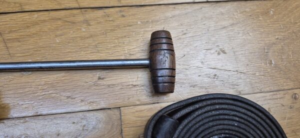 Très bel étui pour Pistolet Luger P04 de Marine - Fabrication LOH Söhne à Berlin - Premier Modèle précoce - Outils clé DMW et baguette de marine - Cuir de qualité bien souple en excellent état sur toutes ses coutures - Avec sa très rare sangle de transport !- TBE++ – Image 22