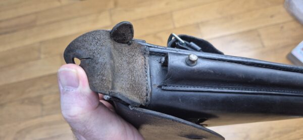Très bel étui pour Pistolet Luger P04 de Marine - Fabrication LOH Söhne à Berlin - Premier Modèle précoce - Outils clé DMW et baguette de marine - Cuir de qualité bien souple en excellent état sur toutes ses coutures - Avec sa très rare sangle de transport !- TBE++ – Image 23