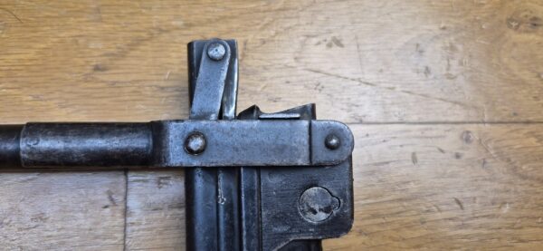 Magnifique chargette de pistolet Luger P08 - Indispensable accessoire du chargeur escargot ou "Trommel Magazin"  - Rarissime Modèle AEG (le plus rare!) - Très beau poinçon et logo de fabricant - Parfait état - Pièce de collection rarissime ! - TBE+++ – Image 12