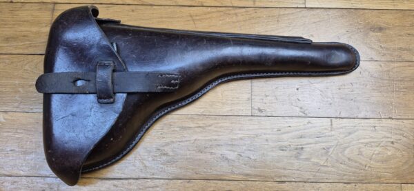 Très bel étui pour pistolet Luger P08 long dit d'artillerie -  Fabrication MÜLHENFELD &CO  à BARMEN en 1915 - Etui du 1er type complet avec ses outils - Très beaux cuir en TBE et souple - Encore brun (rare) - Nominatif et Attribué au F.A.R 58 - Pièce précoce et superbe en TBE++FAR – Image 22