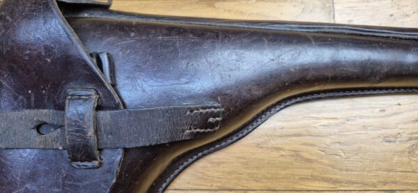Très bel étui pour pistolet Luger P08 long dit d'artillerie -  Fabrication MÜLHENFELD &CO  à BARMEN en 1915 - Etui du 1er type complet avec ses outils - Très beaux cuir en TBE et souple - Encore brun (rare) - Nominatif et Attribué au F.A.R 58 - Pièce précoce et superbe en TBE++FAR – Image 14