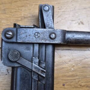 Magnifique chargette de pistolet Luger P08 - Indispensable accessoire du chargeur escargot ou "Trommel Magazin"  - Rarissime Modèle AEG (le plus rare!) - Très beau poinçon et logo de fabricant - Parfait état - Pièce de collection rarissime ! - TBE+++