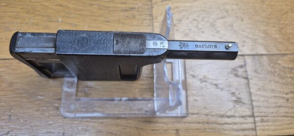 Amusant et pas si courant pistolet de Poche "Le Gaulois" - Dit aussi "La Mitrailleuse de poche" - Modèle N°2 -  Fabrication ManuFrance vers 1895 - Calibre 8mm Le Gaulois - Arme à système sans queue de détente - Semi-automatique 5 coups ! - Bel état esthétique et mécanique -TBE