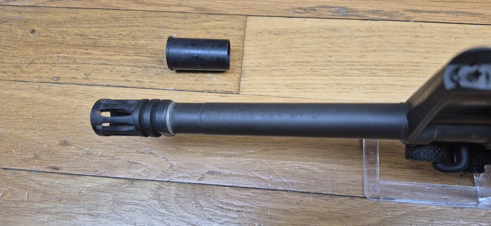 Très belle carabine Colt AR15 A2 Modèle Sporter II - Calibre 222 rem. - Fabrication 100% Colt vers 1985 - Entre la M16 A1 et la M16 A2 dans l'arbre généalogique Colt - Excellente arme de stand de qualité pour les fans de la plateforme AR15 - TBE++ – Image 32