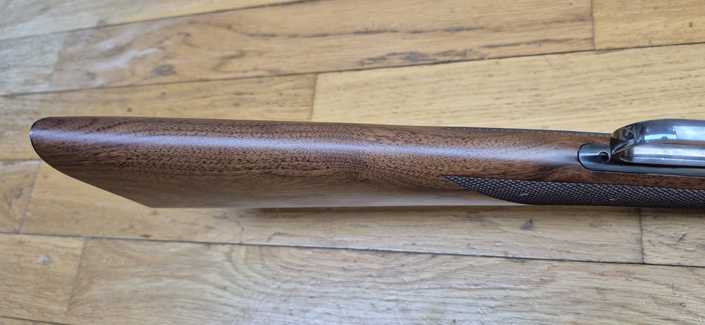 Très belle Winchester commémorative « Shérif Bat Masterson » – Carabine de selle modèle 1894 – Arme de 1979 – 8.000 exemplaires seulement – Cal. 30-30 Win – RARE Boite d'origine en BE+ - Arme à l'état de quasi neuf - TBE+++ – Image 12