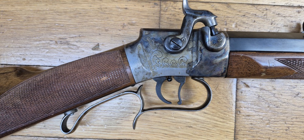 Très belle reproduction de Carabine de précision Edwin Wesson - Modèle vers 1845/49 - Cal .50 - Fabrication Italienne Moffra di Mainardi pour Hege en Allemagne - Arme poudre noire réputée pour sa précision longue distance - Très belles finitions - Jaspage à 90% - Bois en TBE - Très beau canon - Excellente mécanique - Arme de 1978 - Superbe et rare dans le monde poudre noire- TBE++ – Image 5