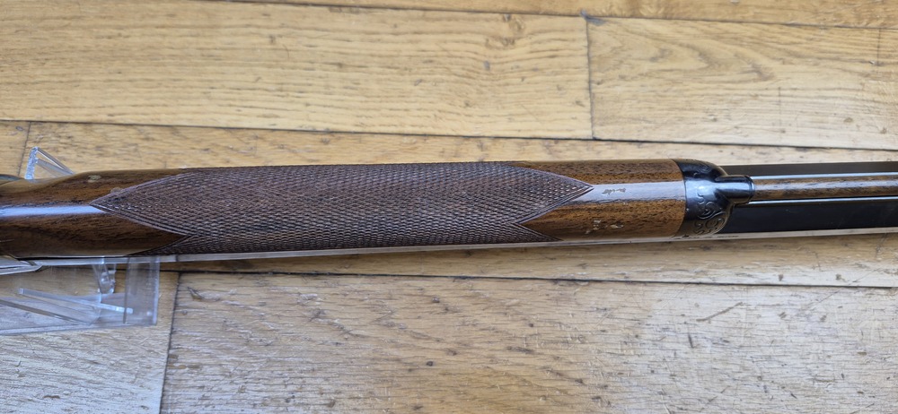 Très belle reproduction de Carabine de précision Edwin Wesson - Modèle vers 1845/49 - Cal .50 - Fabrication Italienne Moffra di Mainardi pour Hege en Allemagne - Arme poudre noire réputée pour sa précision longue distance - Très belles finitions - Jaspage à 90% - Bois en TBE - Très beau canon - Excellente mécanique - Arme de 1978 - Superbe et rare dans le monde poudre noire- TBE++ – Image 16